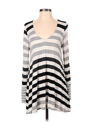Puella Long Sleeve T-Shirt (view 1)