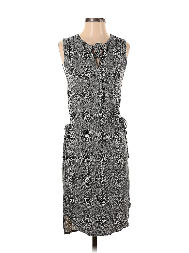 Pre-owned H&m Casual Dress In Gray