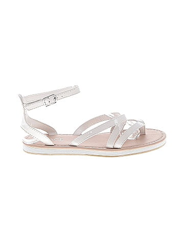 The Children's Place Sandals (view 1)