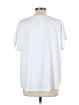 Wynne Layers Short Sleeve T-Shirt (view 2)