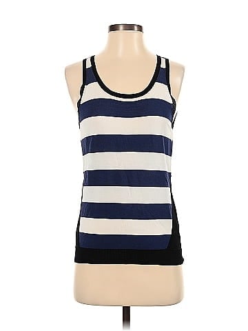 Si-iae Sleeveless Blouse (view 1)