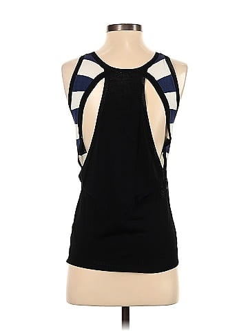 Si-iae Sleeveless Blouse (view 2)
