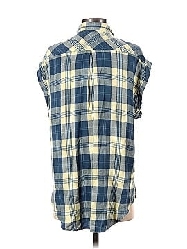 Rails Short Sleeve Button-Down Shirt (view 2)