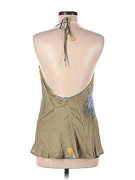 Closed Sleeveless Blouse (view 2)