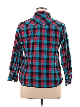 Legendary Whitetails Original Deer Gear Long Sleeve Button-Down Shirt (view 2)