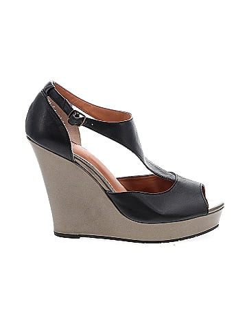 bc Wedges (view 1)