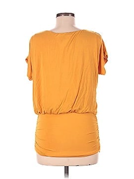 Monroe and Main Short Sleeve Top (view 2)