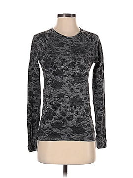 Athleta Long Sleeve T-Shirt (view 1)