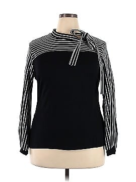 In'Voland Long Sleeve Top (view 1)