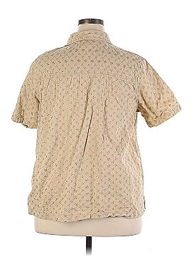 White Stag Short Sleeve Button-Down Shirt (view 2)