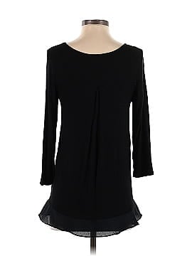 Casual Couture by Green Envelope 3/4 Sleeve Top (view 2)