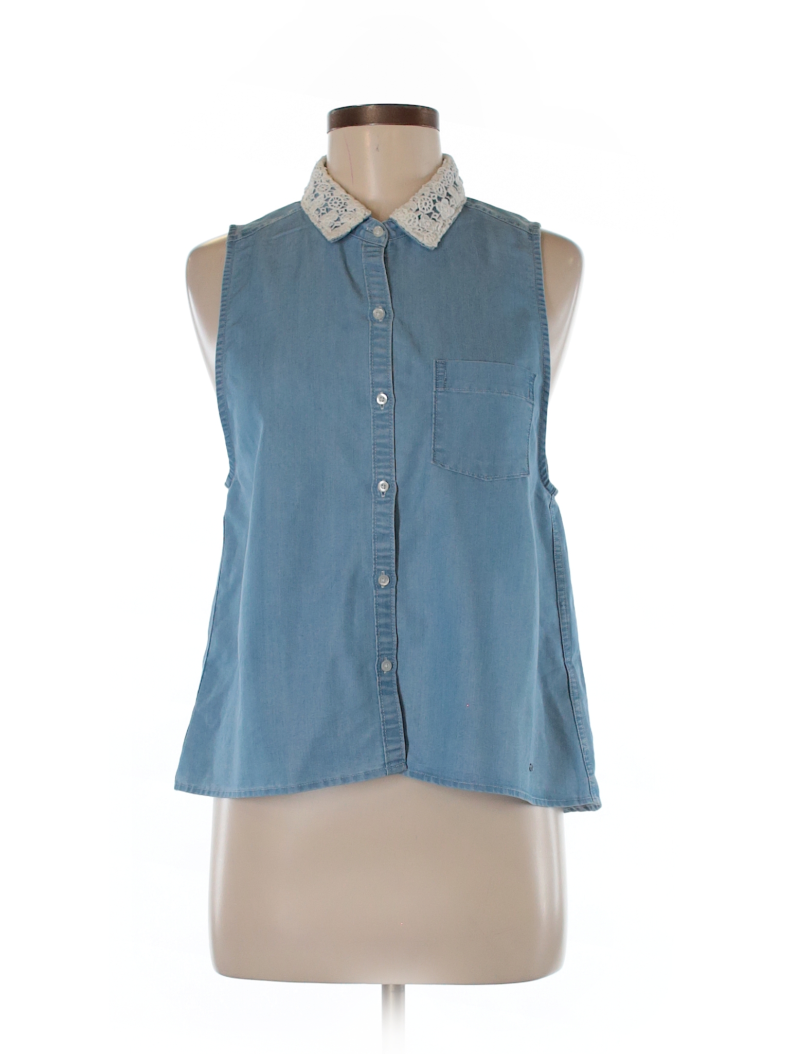 Hollister Lace Chambray Blue Sleeveless Button-Down Shirt Size S - 62% ...