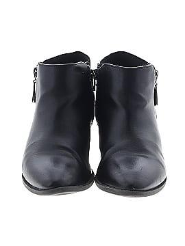 Simply Vera Vera Wang Ankle Boots (view 2)