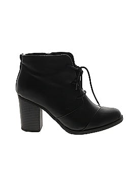 Toetos Ankle Boots (view 1)