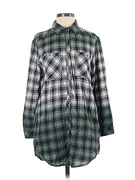 BD Collection Long Sleeve Button-Down Shirt (view 1)