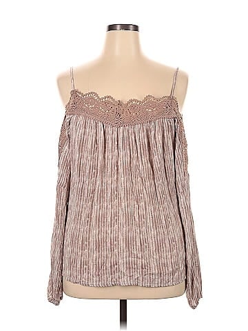 Daytrip Sleeveless Blouse (view 1)