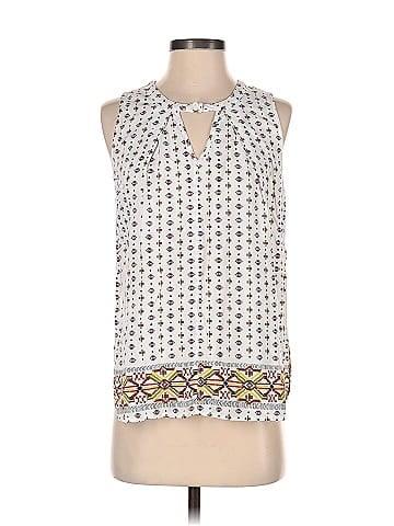 Fun2Fun Sleeveless Blouse (view 1)