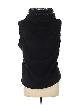 i5 Apparel Faux Fur Vest (view 2)
