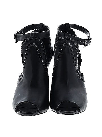 MICHAEL Michael Kors Ankle Boots (view 2)
