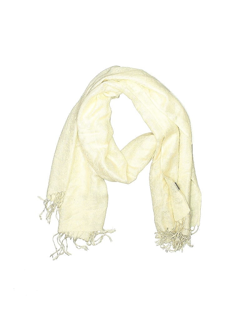 Click to view more detailed imagery on our partner's website Pre-owned Forever 21 Scarf In White
