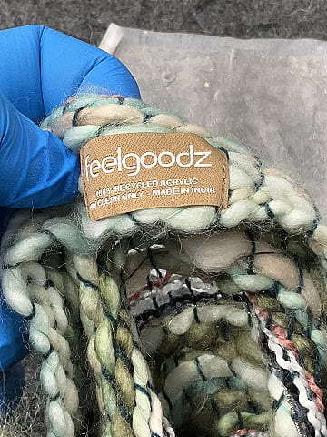 Feelgoodz Scarf (view 2)