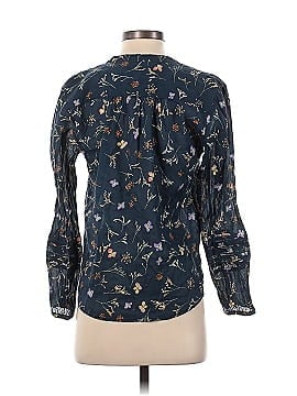 Birds of Paradis by Trovata Long Sleeve Button-Down Shirt (view 2)