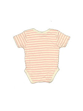 Loves and Kisses Short Sleeve Onesie (view 2)