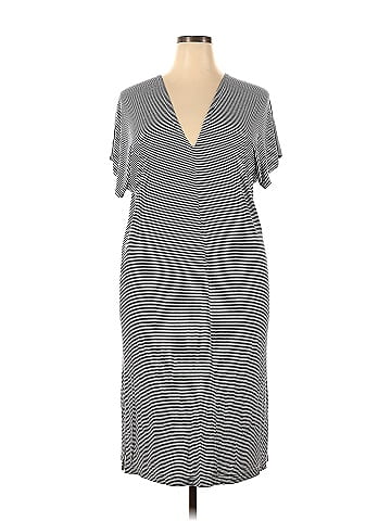 Erin Kleinberg Casual Dress (view 1)