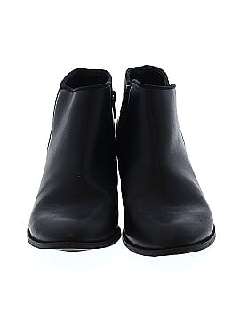 Amazon Essentials Ankle Boots (view 2)