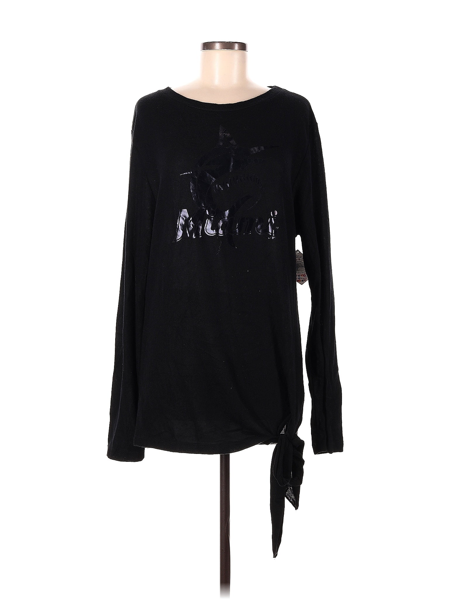Majestic Black Long Sleeve T-Shirt Size L - 56% off | ThredUp