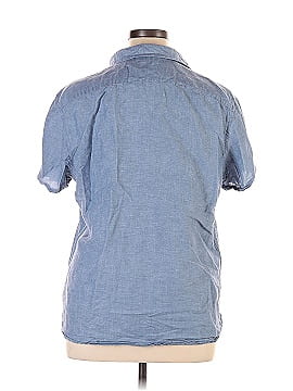 Perry Ellis Short Sleeve Button-Down Shirt (view 2)