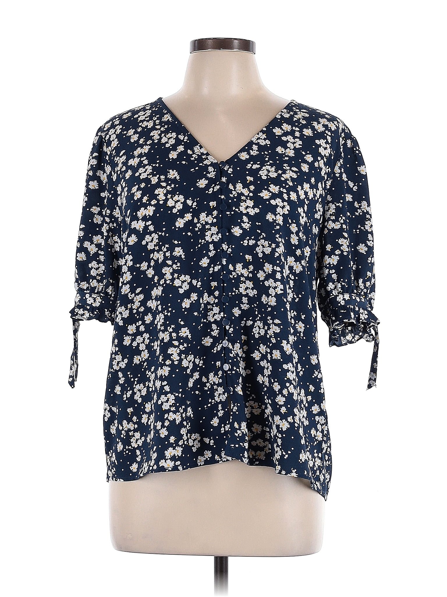 Cece Blue Short Sleeve Blouse Size L 74 Off Thredup