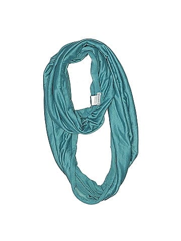 Youmi K. Scarf (view 1)