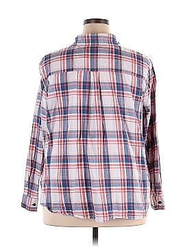 D&Co. Long Sleeve Button-Down Shirt (view 2)