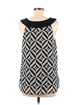 Signature collection Sleeveless Blouse (view 2)