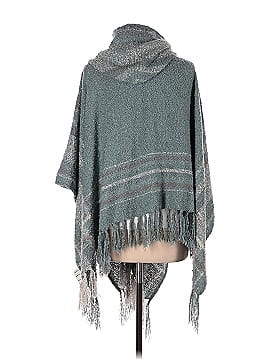 Simply Noelle Poncho (view 2)