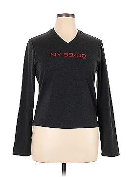 New York & Company Long Sleeve T-Shirt (view 1)
