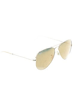 Ray-Ban RB 3025 Sunglasses (view 1)