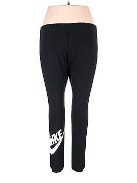Nike Active Pants (view 2)