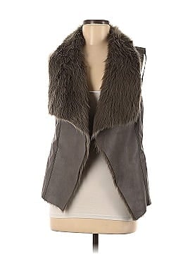Romeo & Juliet Couture Faux Fur Vest (view 1)