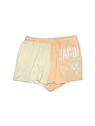 Zoe+Liv Shorts (view 1)