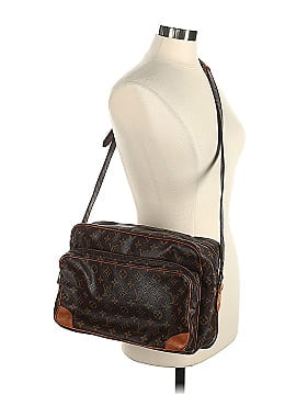 Louis Vuitton Crossbody Bag (view 2)