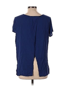 Old Navy - Maternity Short Sleeve Blouse (view 2)