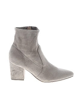 Amazon Essentials Ankle Boots (view 1)