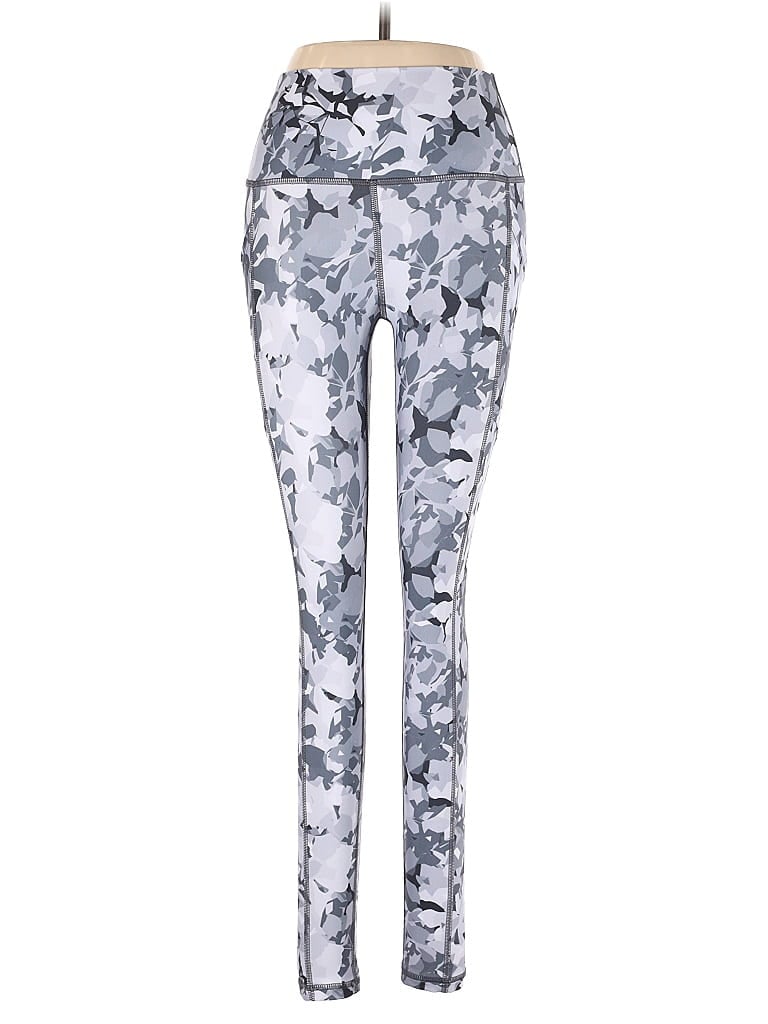 Click to view more detailed imagery on our partner's website Pre-owned Savvi Active Pants In Silver