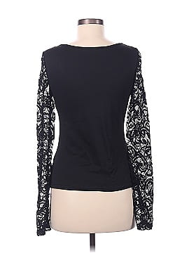 Chic Me Long Sleeve Top (view 2)