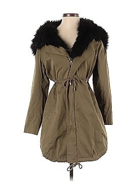 Donna Salyers' Fabulous Furs Coat (view 1)