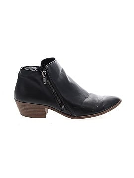 American Eagle Shoes Ankle Boots (view 1)