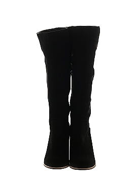 Universal Thread Boots (view 2)