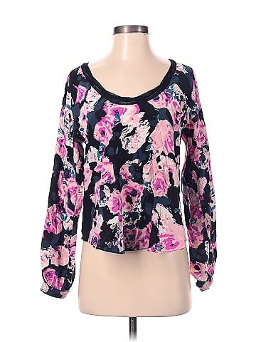 Wink Long Sleeve Top (view 1)
